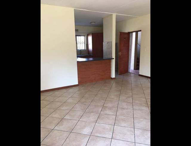 3 BEDROOM TOWNHOUSE FOR SALE IN PAULSHOF